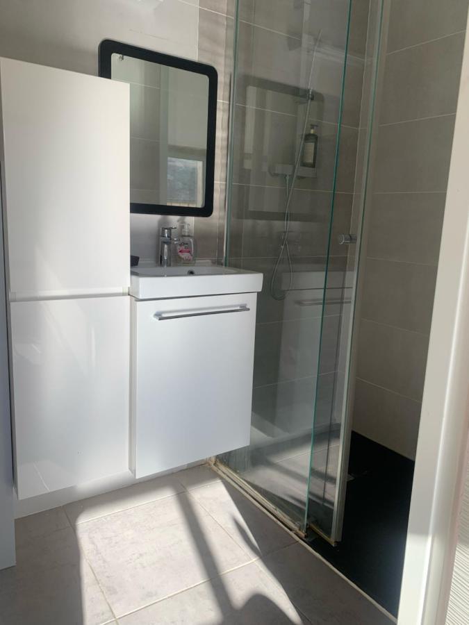 Studio Avec Terrasse Aix-en-Provence Ngoại thất bức ảnh